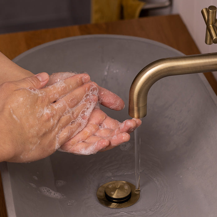 Invigorating Handwash Concentrate